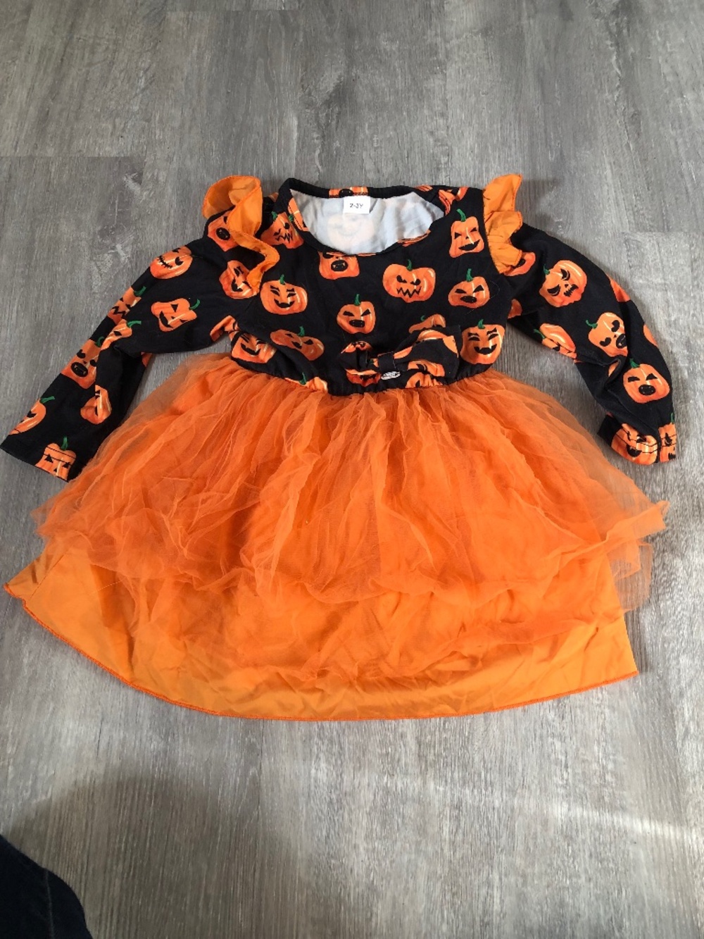 2-3 t Halloween dress